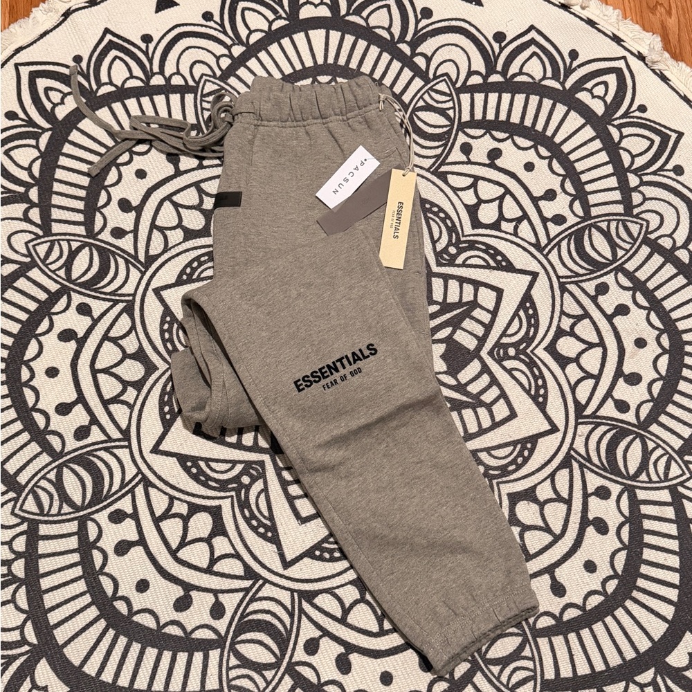 Fear of God Essentials Sweatpants (ss22)